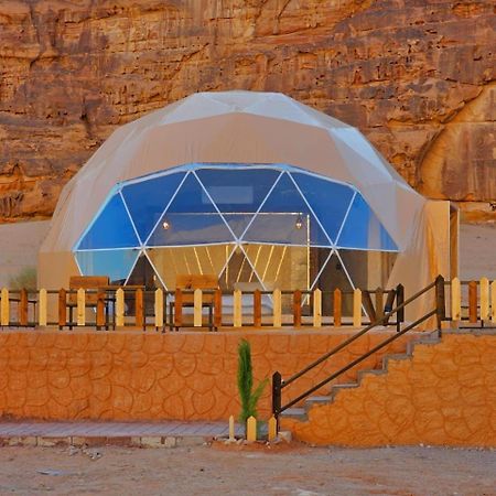 Salman Zwaidh Camp Hotell Wadi Rum Exteriör bild