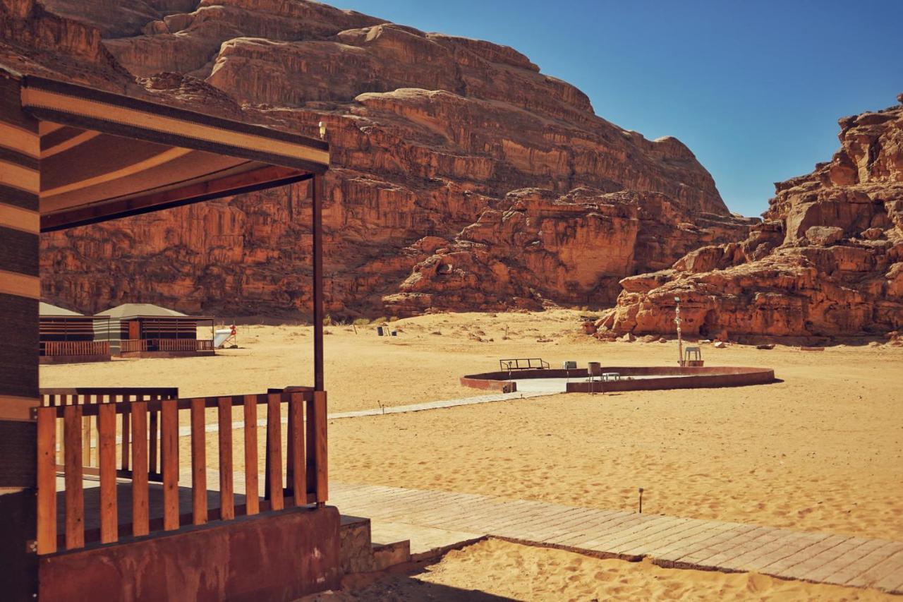 Salman Zwaidh Camp Hotell Wadi Rum Exteriör bild