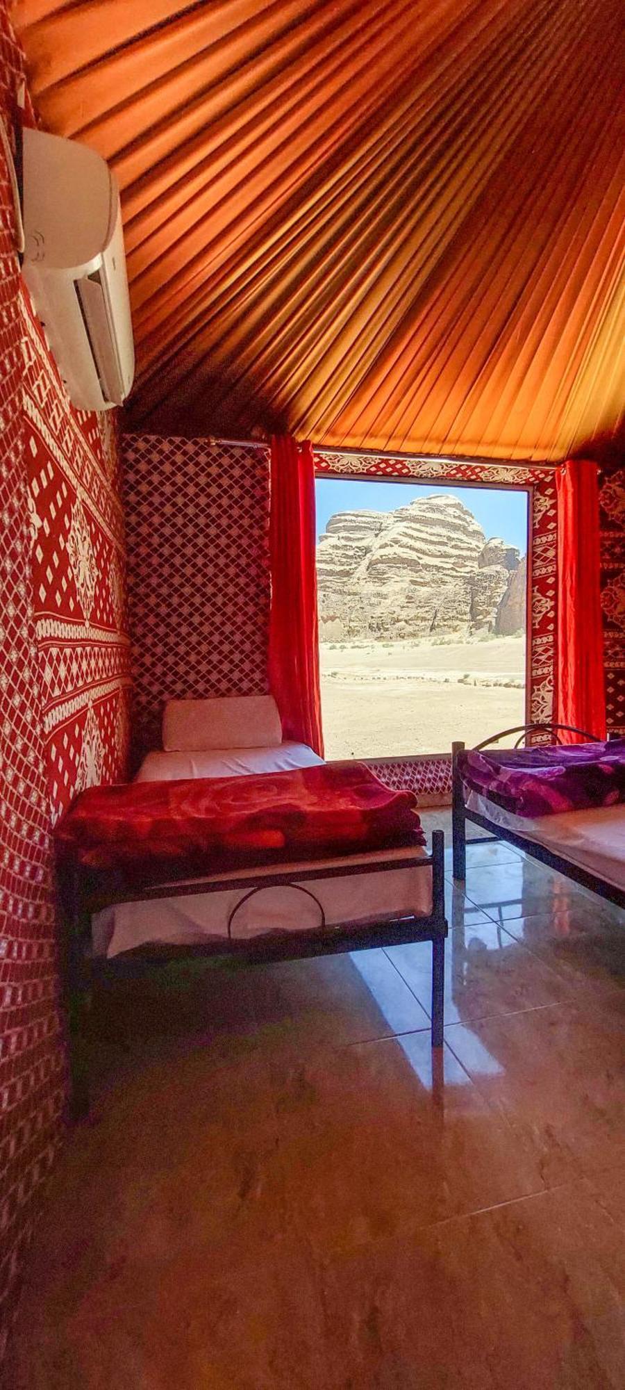Salman Zwaidh Camp Hotell Wadi Rum Exteriör bild