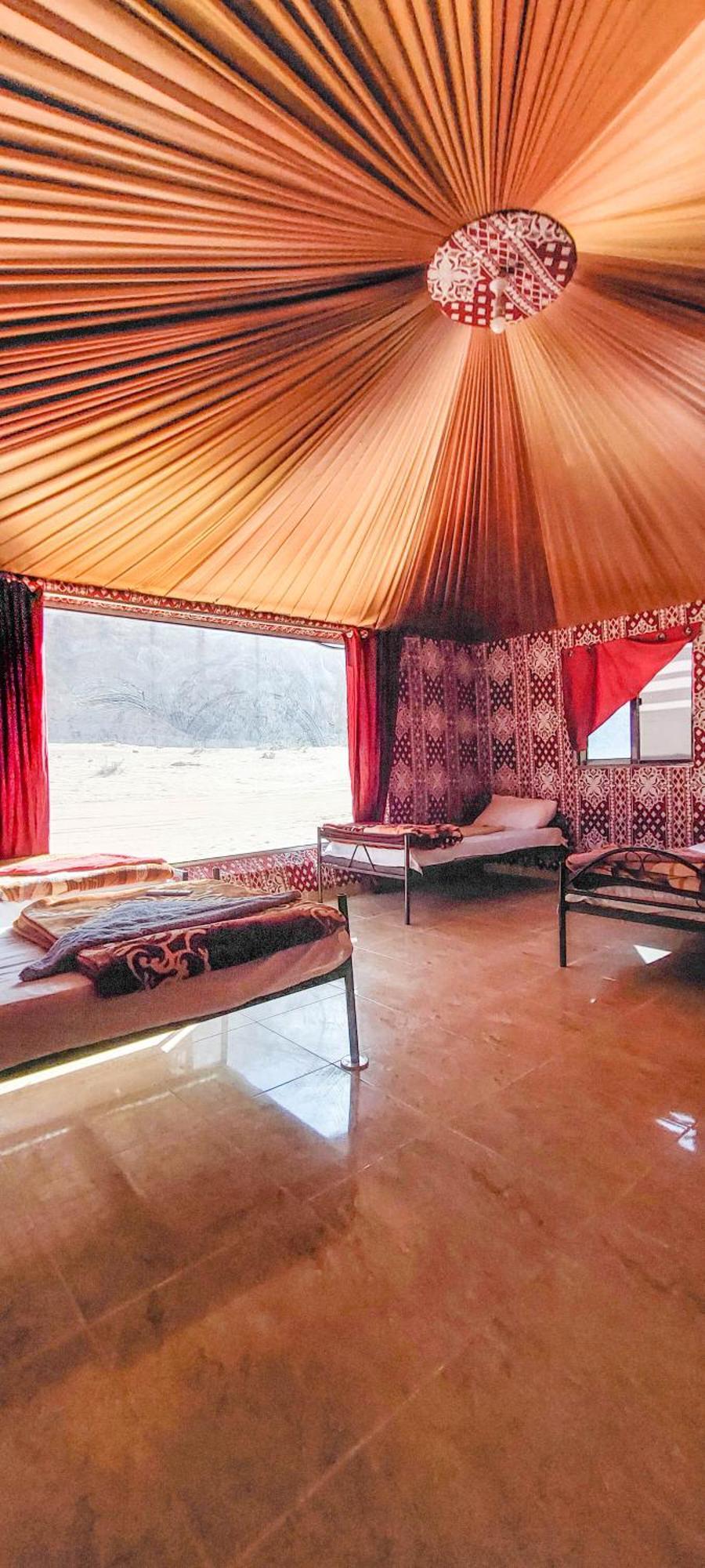 Salman Zwaidh Camp Hotell Wadi Rum Exteriör bild